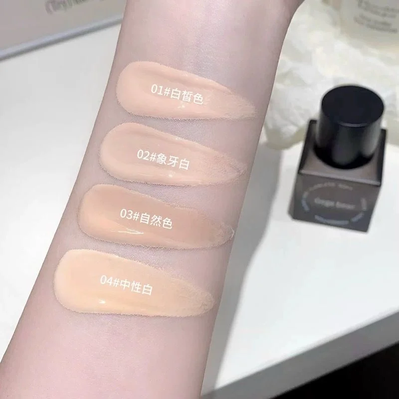 C*12 LIQUID FOUNDATION GEGE BEAR