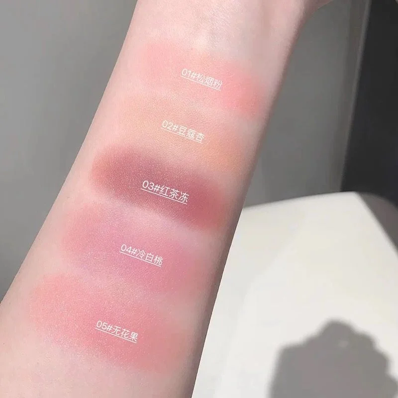 C*30 BLUSH STICK GEGE BEAR