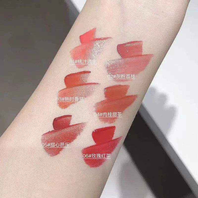 C*24 LIP GLAZE GEGE BEAR